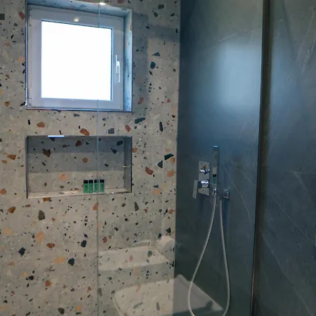 Topulli View Pensjonat 4*