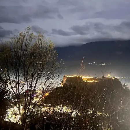 بيت ضيافة Topulli View