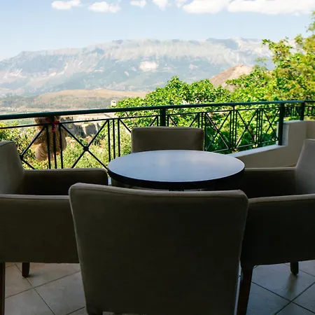 Topulli View 4*