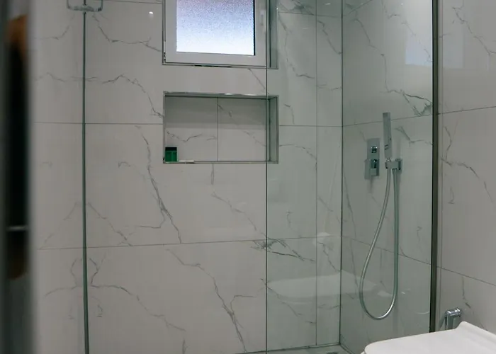 Topulli View 4* Gjirokastër